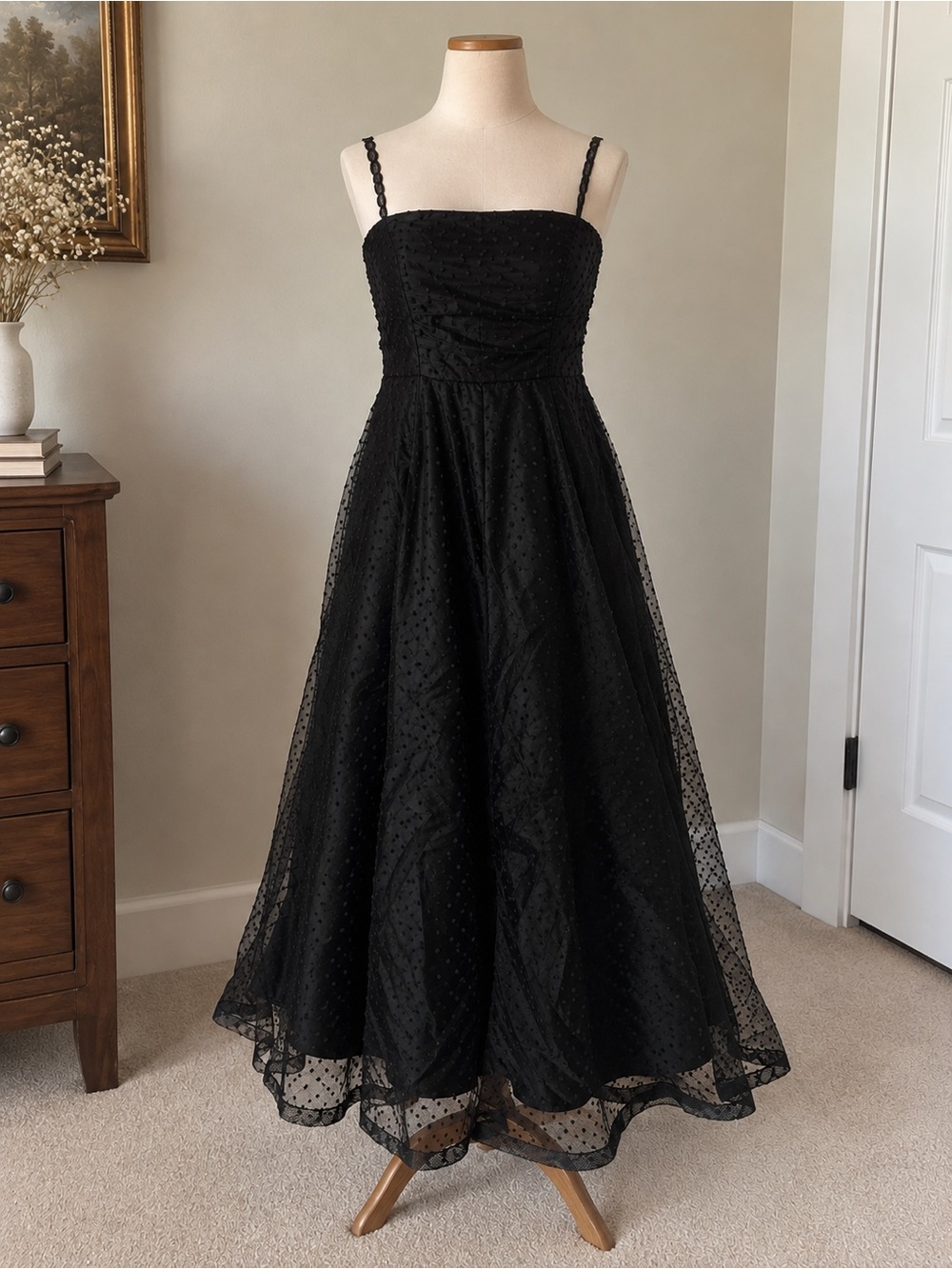 Vintage Classic Black Spaghetti-Strap Midi Dress